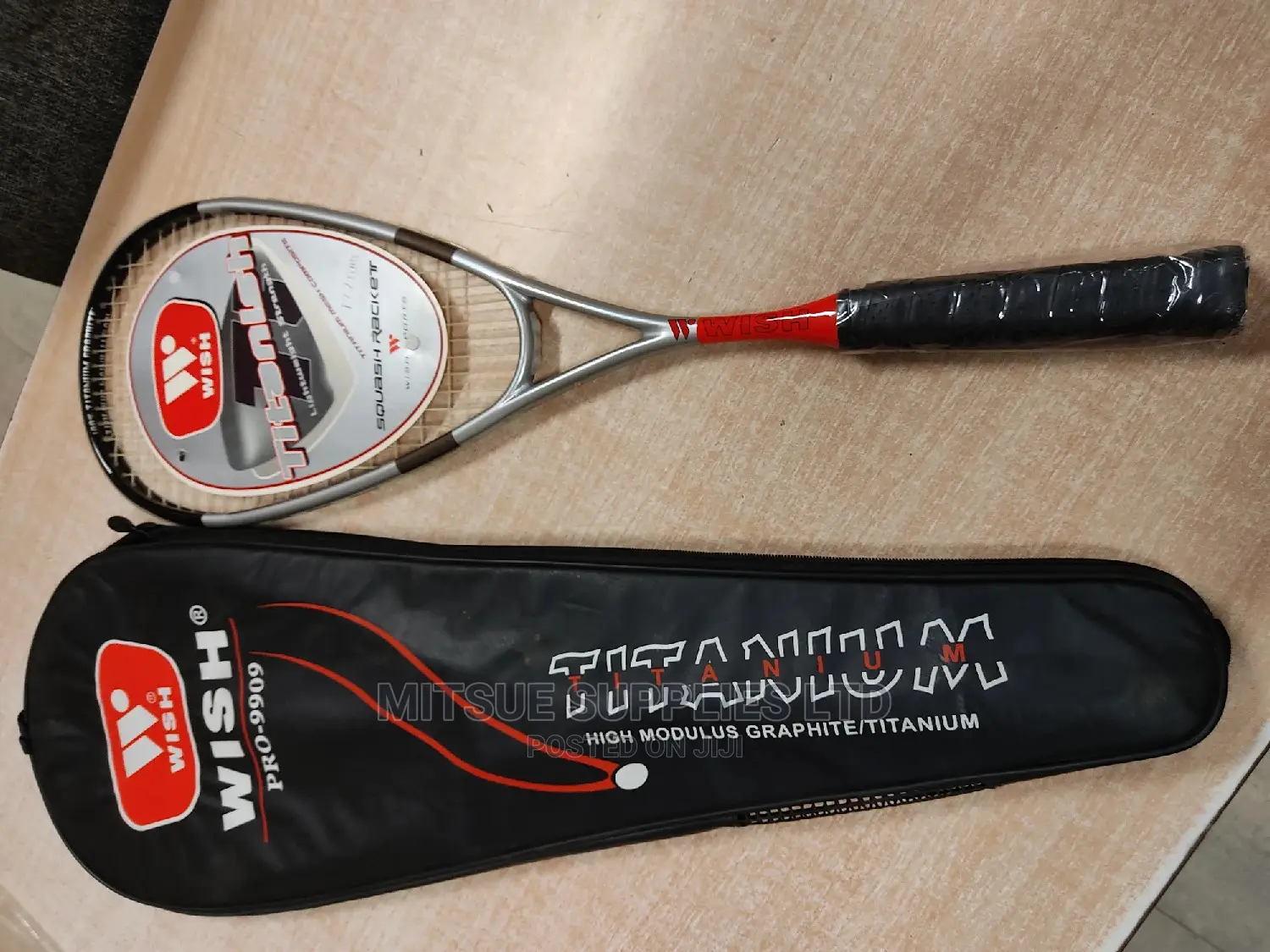 Wish Squash Racket 9909 for Elites With Carry Bag