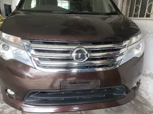 Nissan Serena 2014 Brown