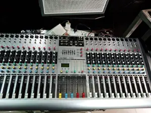 Plain Mixer 24ch C-top