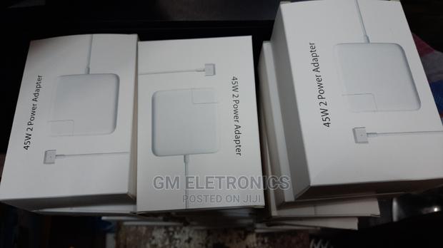 45W Macbook Power Adapter. - thumbnail 3