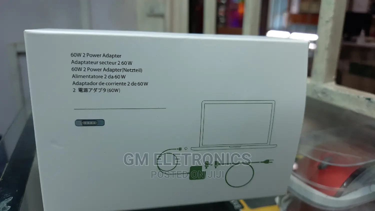 60W Macbook Power Adapter.