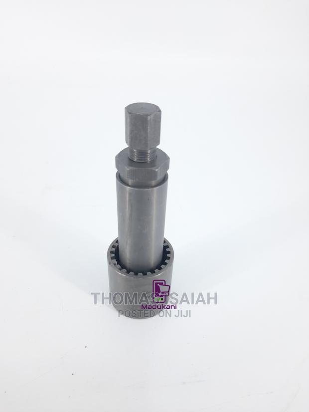 Motorcycle Chain Timing Gear Puller Magneto Remover Tool - main view