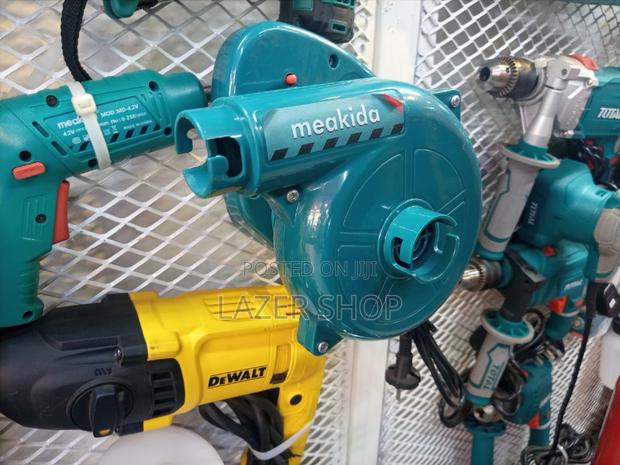 Meakida Blower - main view