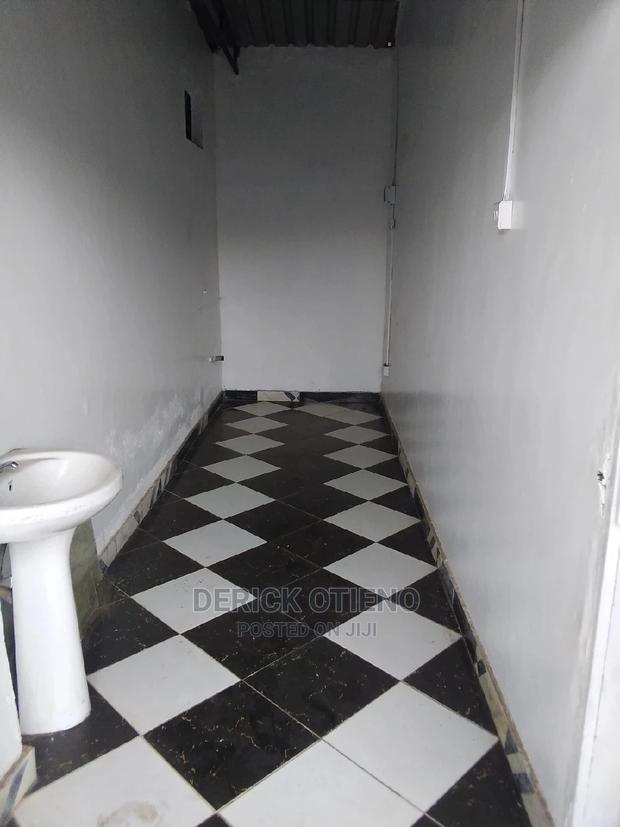 Shop to Let in Nairobi West - thumbnail 3