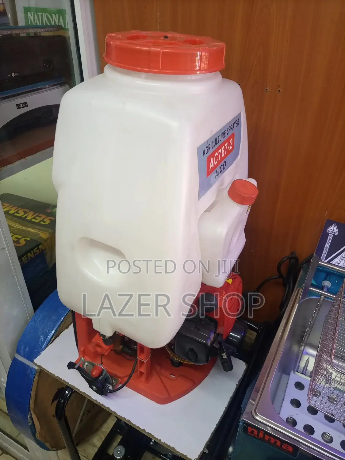 4 Stroke Petrol Sprayer, AICO