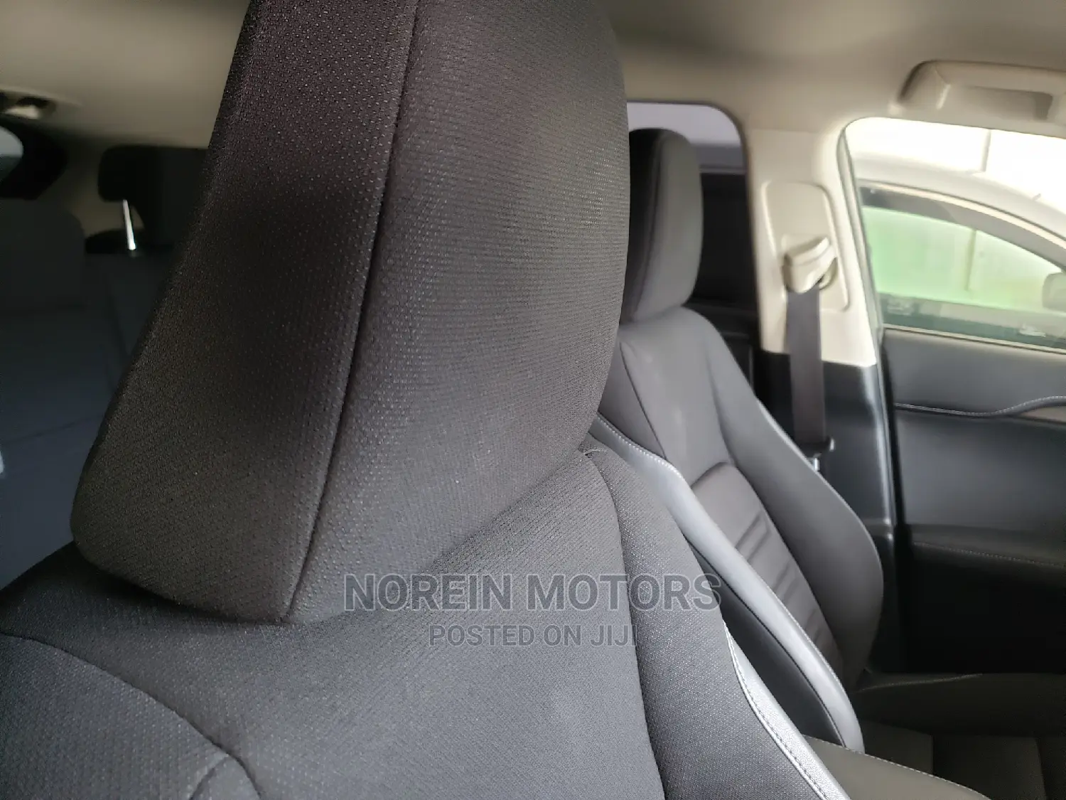Lexus NX 2016 Matt Black
