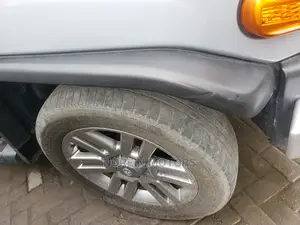 Toyota FJ Cruiser 2014 Gray