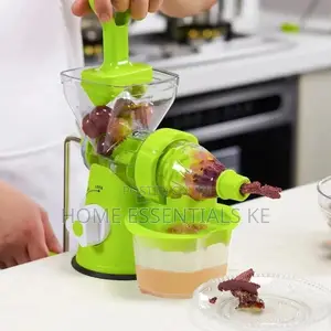 Super Mincer/Multifunctional Food /Meat Grider Manual
