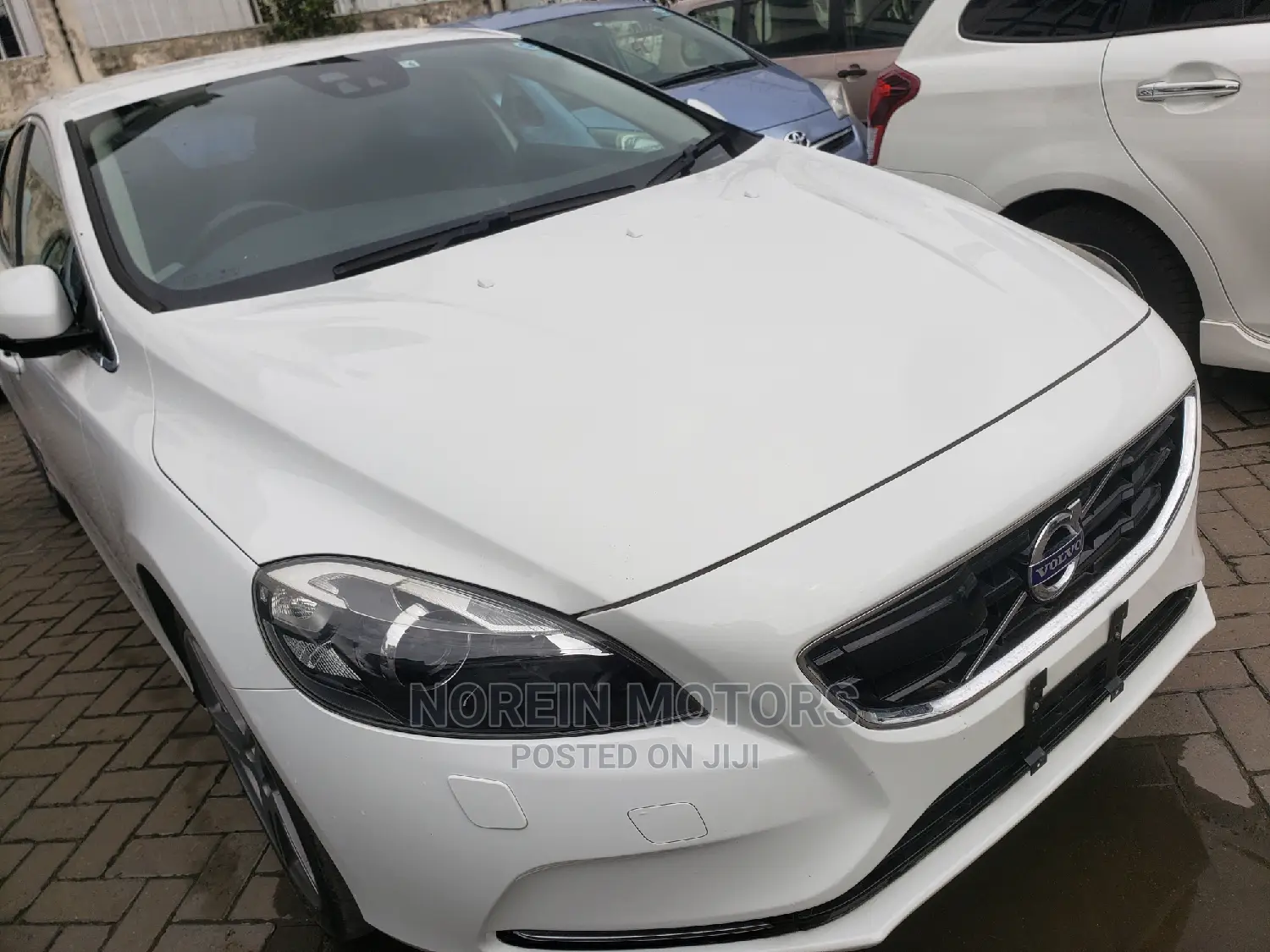 Volvo V40 2015 White