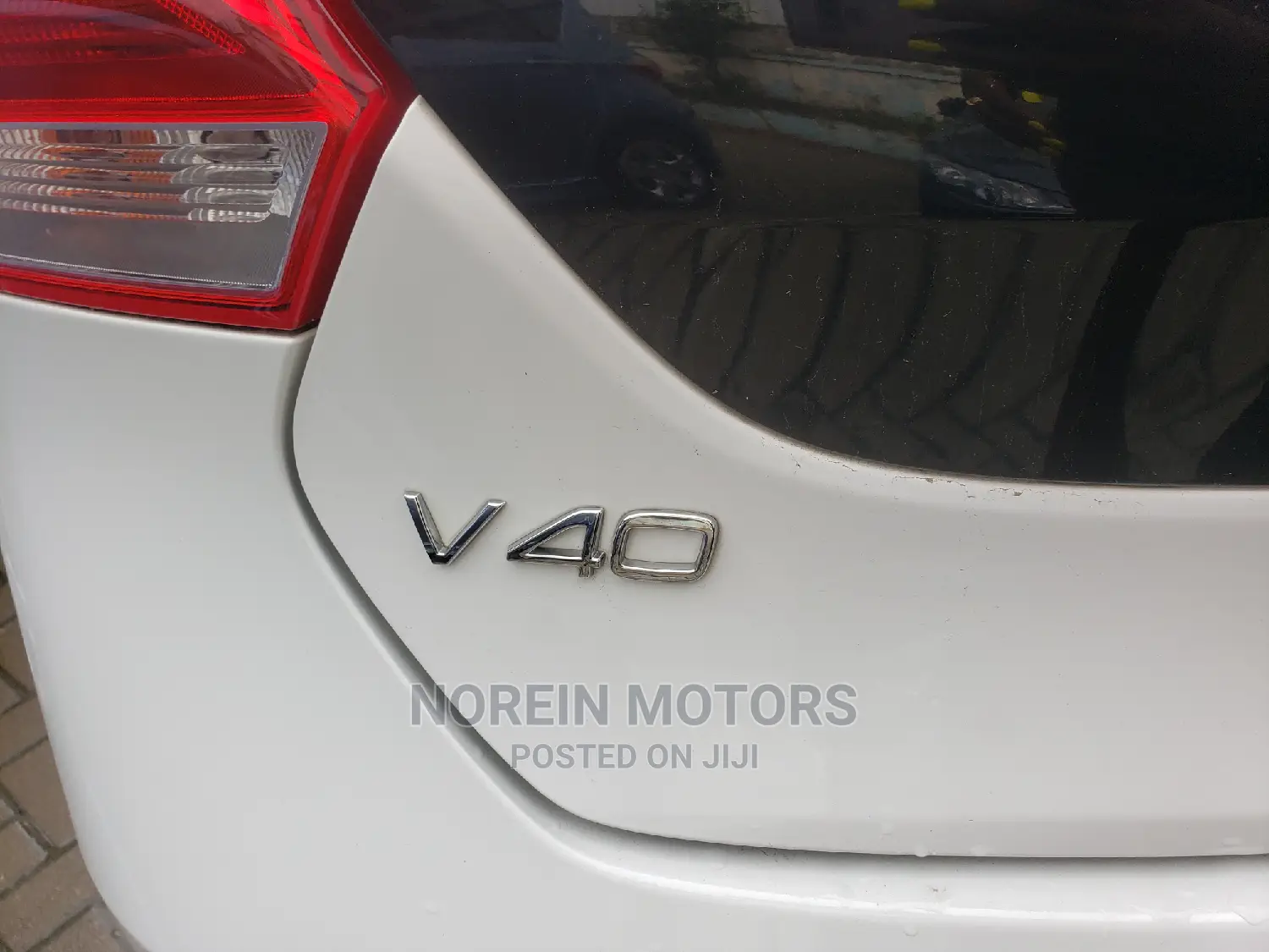 Volvo V40 2015 White