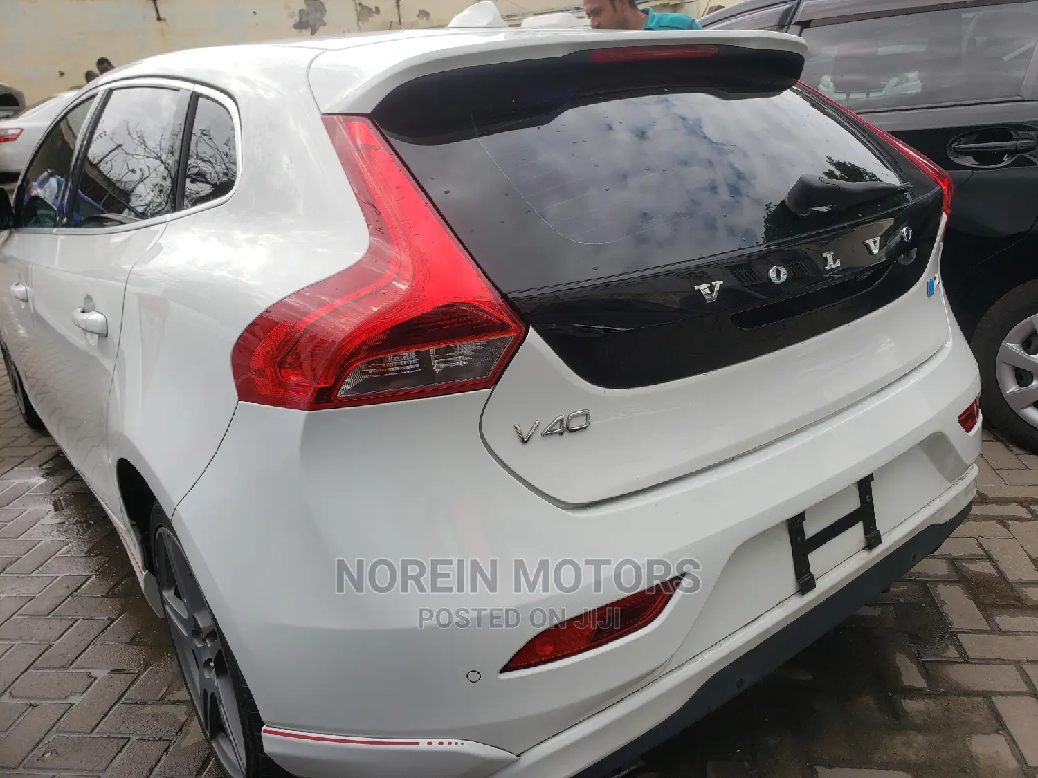 Volvo V40 2015 White