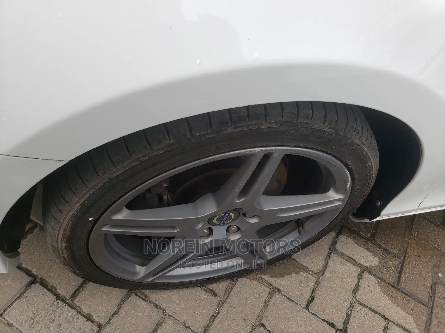 Volvo V40 2015 White