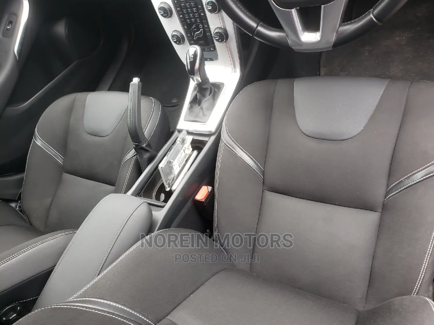 Volvo V40 2015 White
