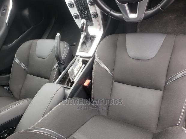 Volvo V40 2015 White - thumbnail 14
