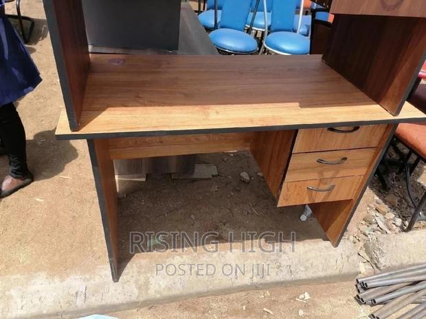 High Quality Office Desk - main view