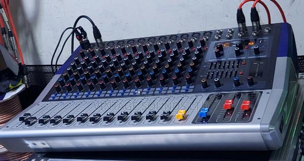 12channel Powered PRO Mixer - thumbnail 2