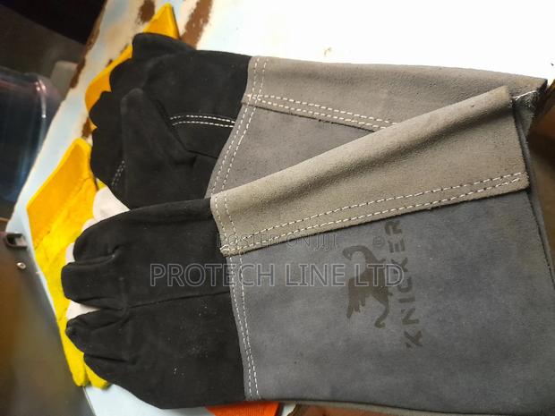 Industrial Safety Gloves - thumbnail 6