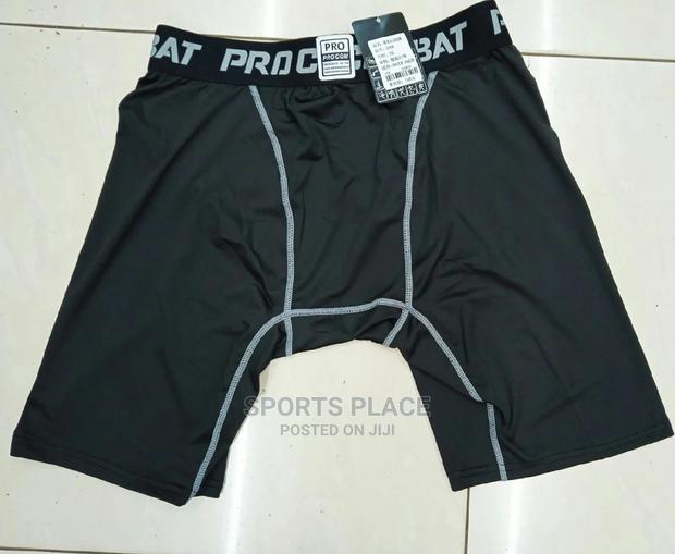 Short Compression Tights - thumbnail 3