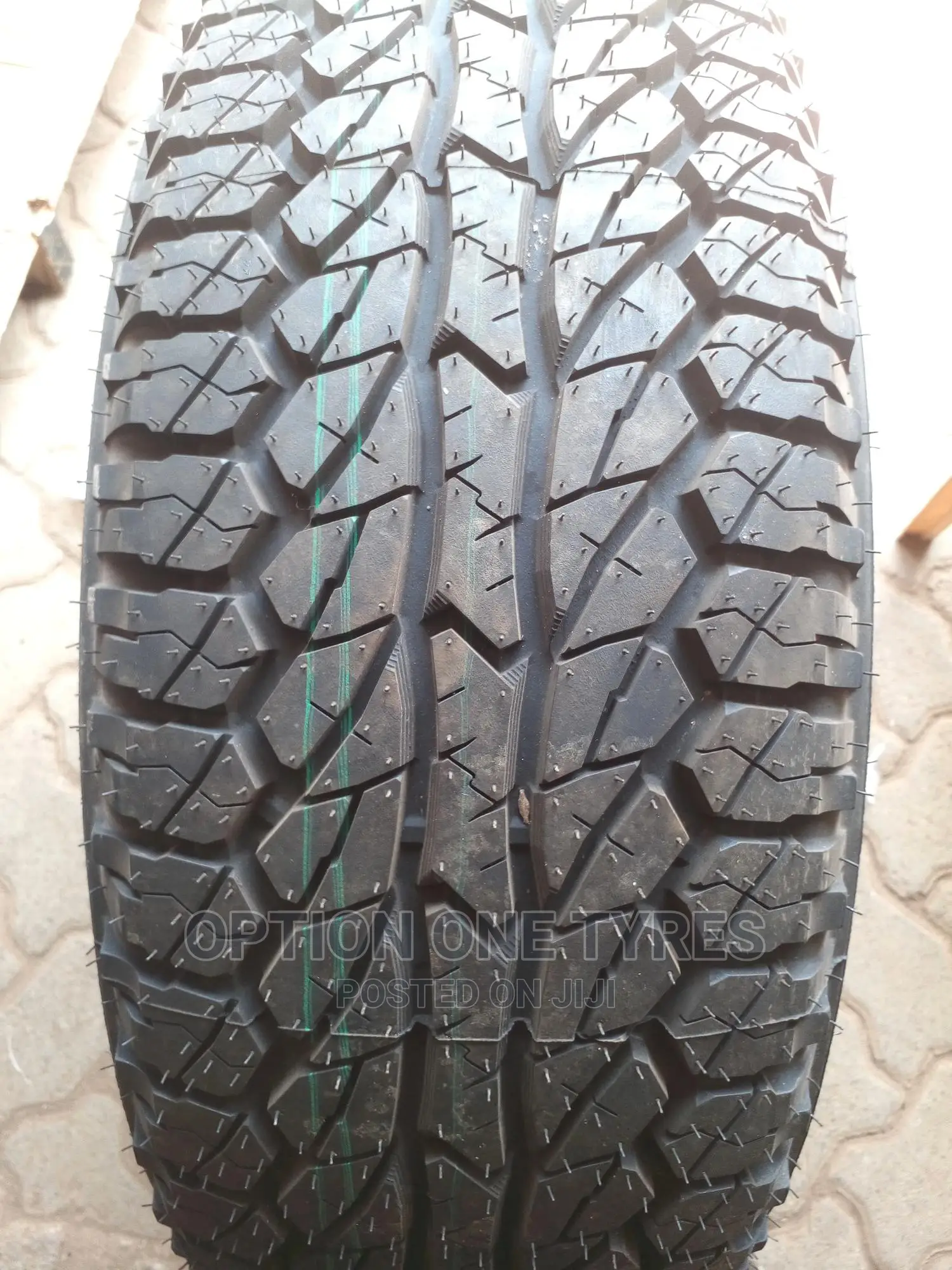 265/70r/16 Comforser Tyre for Sale