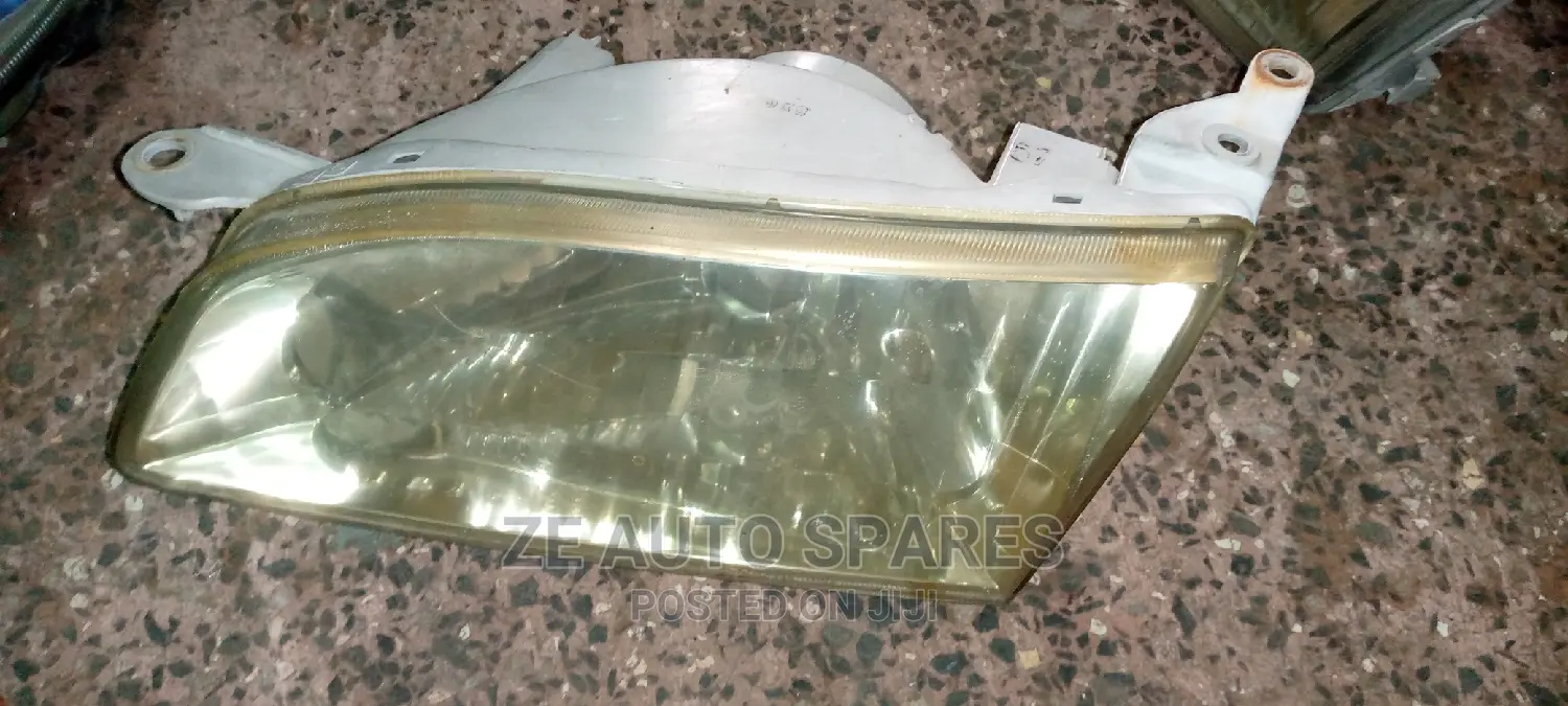 Toyota 111 Headlight