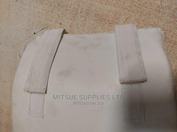 Cricket Chest Guard Junior/Youth - thumbnail 3