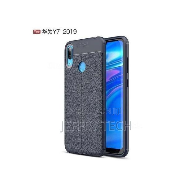 Cover for Huawei Y7 Prime 2019 Autofocus Back Case - main view
