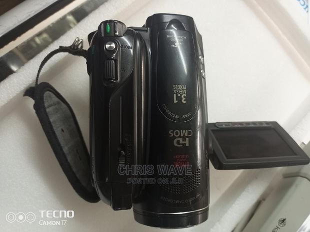 Canon Hv40 Camcorder - thumbnail 4