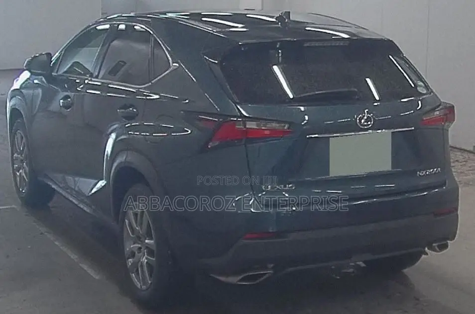 Lexus NX 2015 200t AWD Gray
