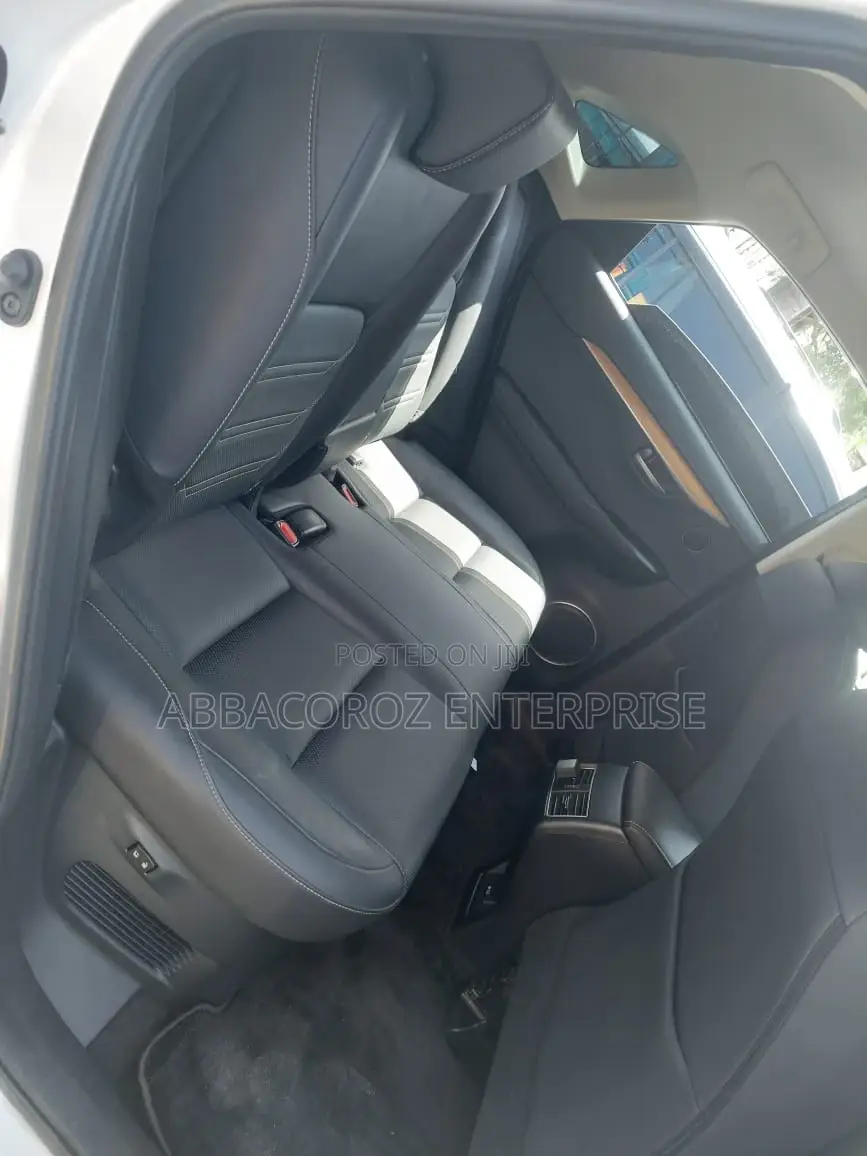 Lexus NX 2016 200t FWD White