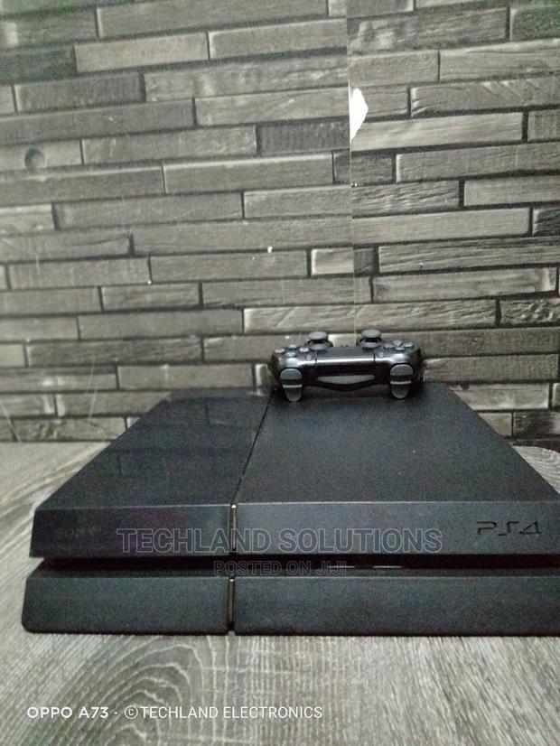 Playstation 4 Standard 500gb,. - thumbnail 2