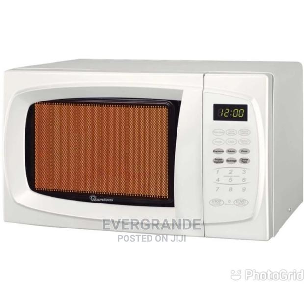 Digital Ramtons Microwave
