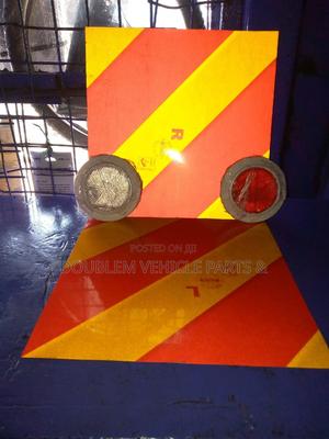 Vehicle Chevron Reflective Sheets and Round Reflectors - thumbnail 2