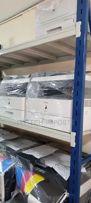 Canon Ir 1024  Machine