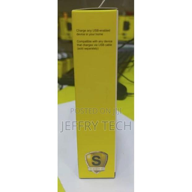 Type-C Power Adapter - thumbnail 3