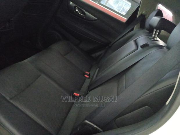 Nissan X-Trail 2014 White - thumbnail 6