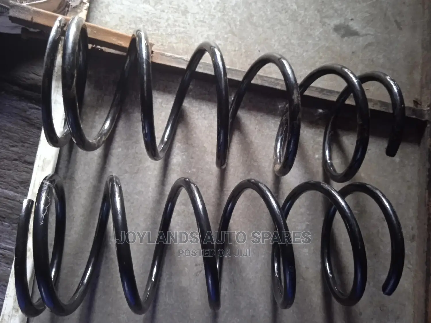 Coil Springs Subaru Legacy Rear