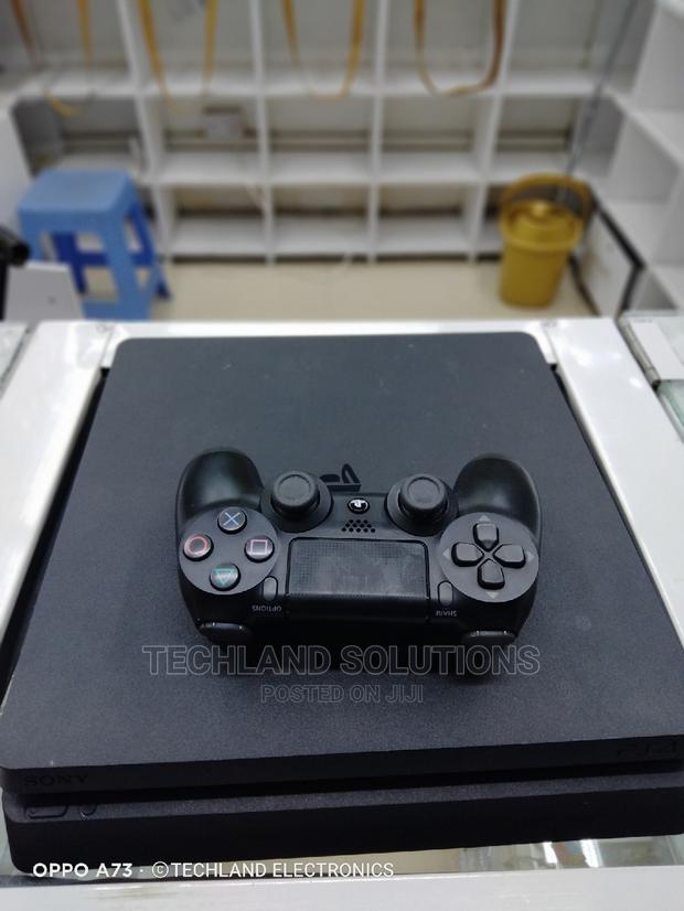 Ps4 Slim 500gb , 4 Months Old - main view