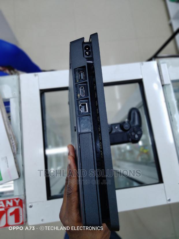Ps4 Slim 500gb , 4 Months Old - thumbnail 3