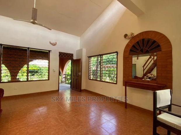 6bdrm Villa in Posta, Mtwapa for sale - thumbnail 10