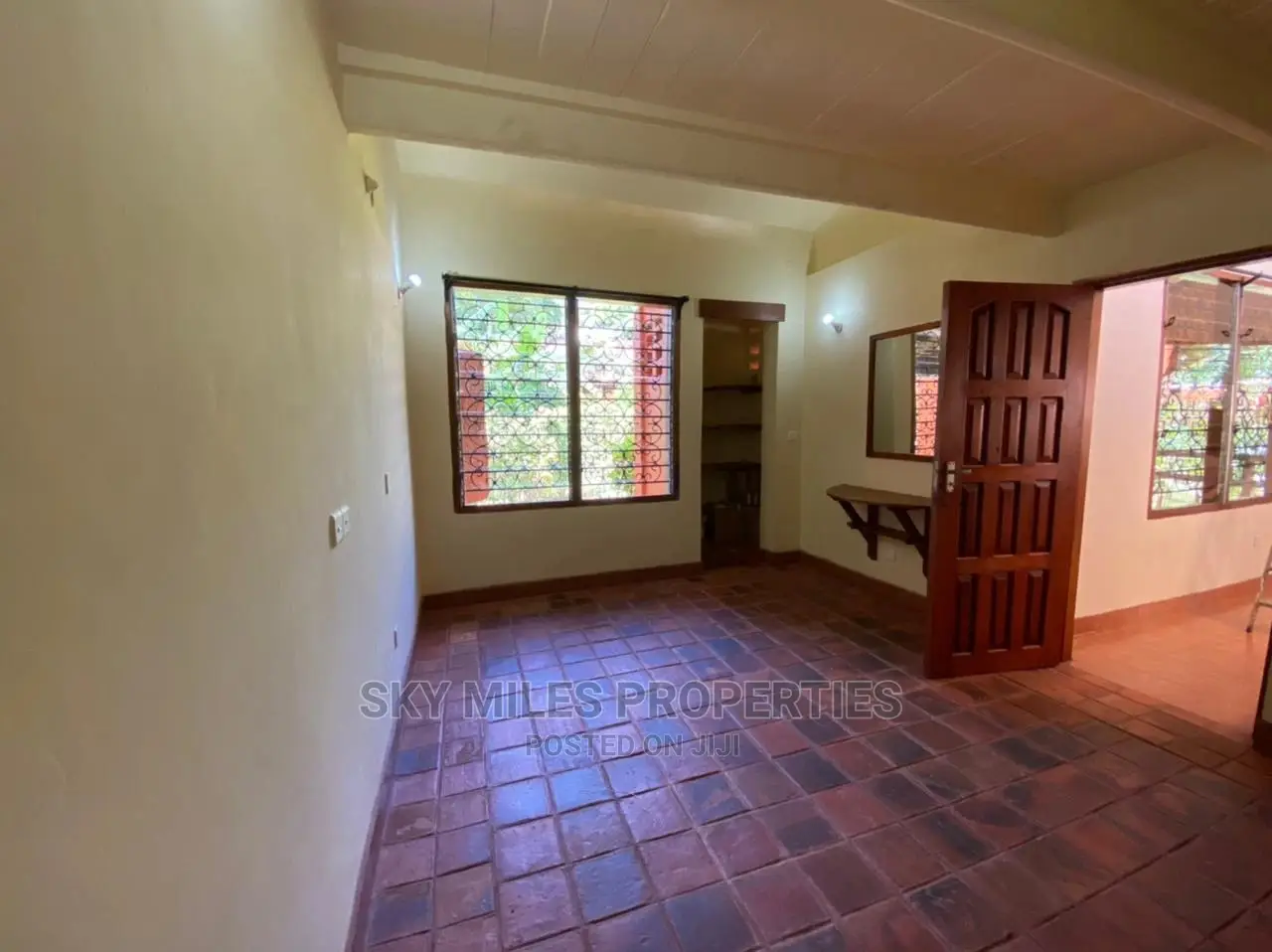 6bdrm Villa in Posta, Mtwapa for sale