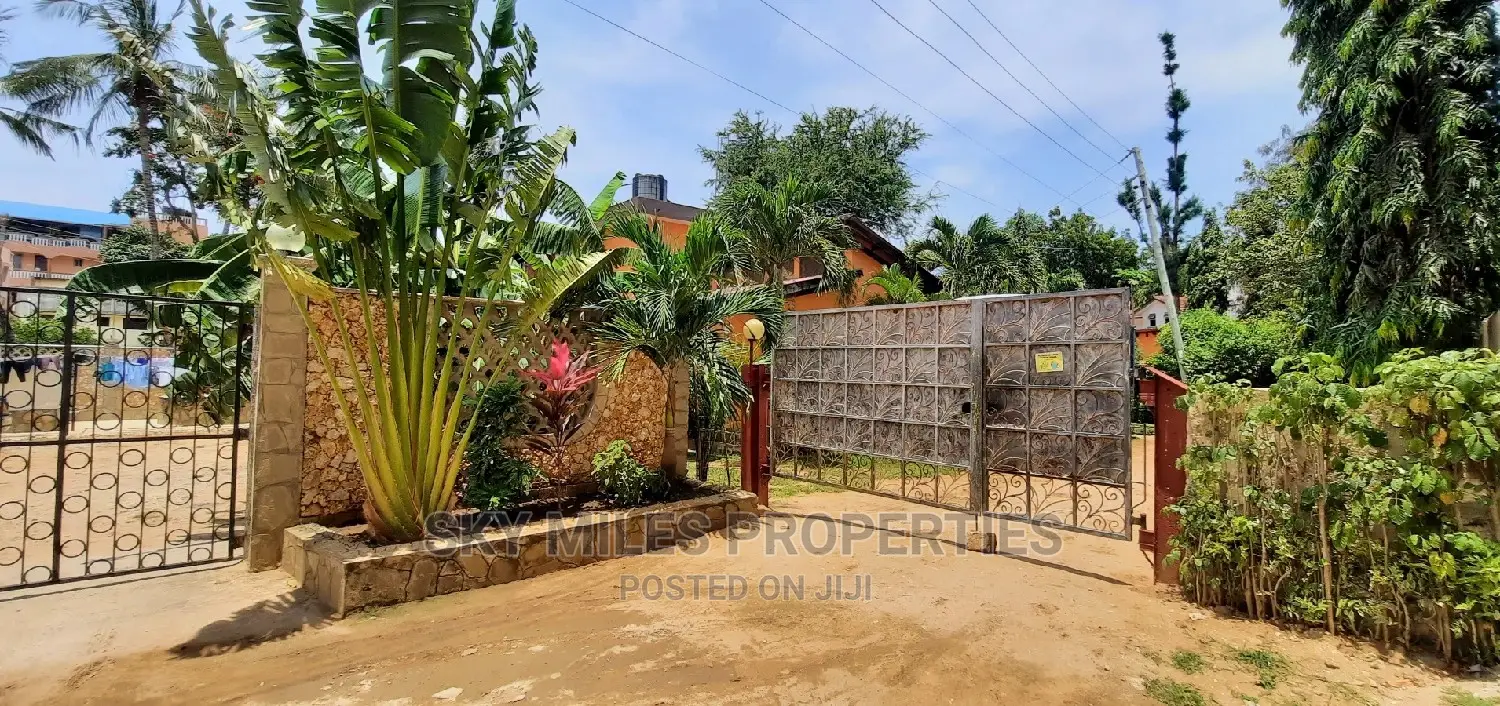 6bdrm Villa in Posta, Mtwapa for sale
