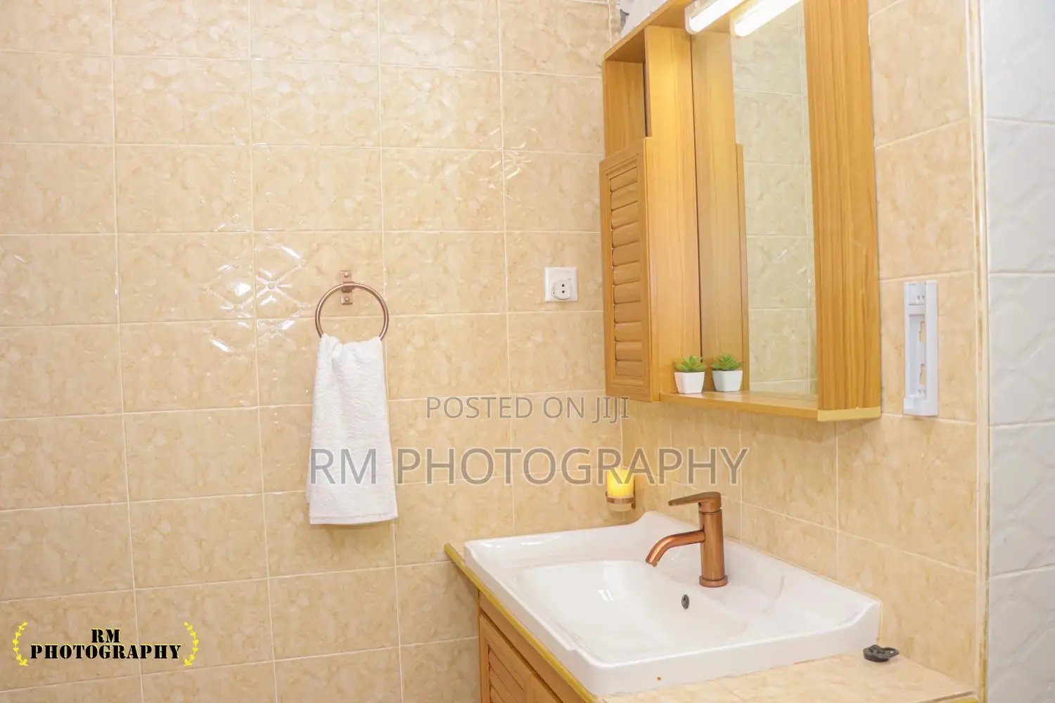 Photography And Videography Services