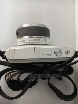 Nikon 1 Mirrorless Camera With Removable Lens - main view