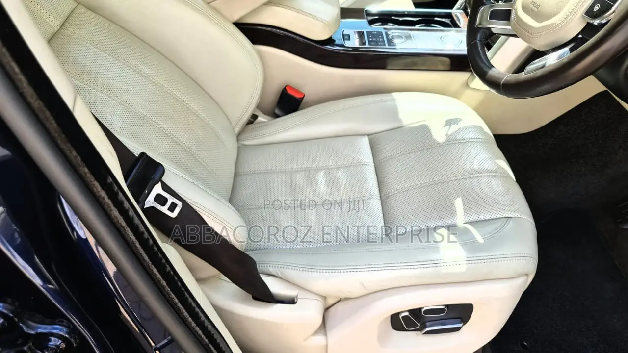 Land Rover Range Rover Vogue 2014 Blue