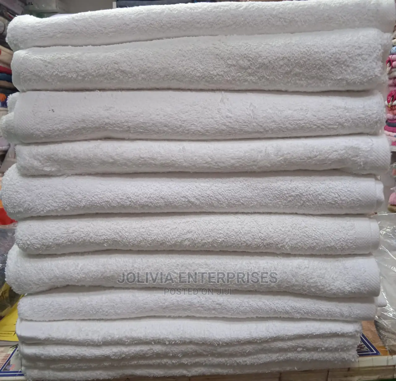 Towels White Medium