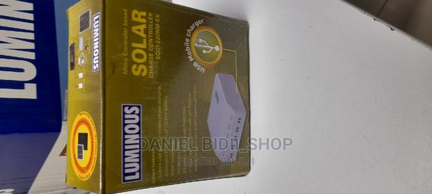 Luminous Solar Charge Controller 10amps - main view