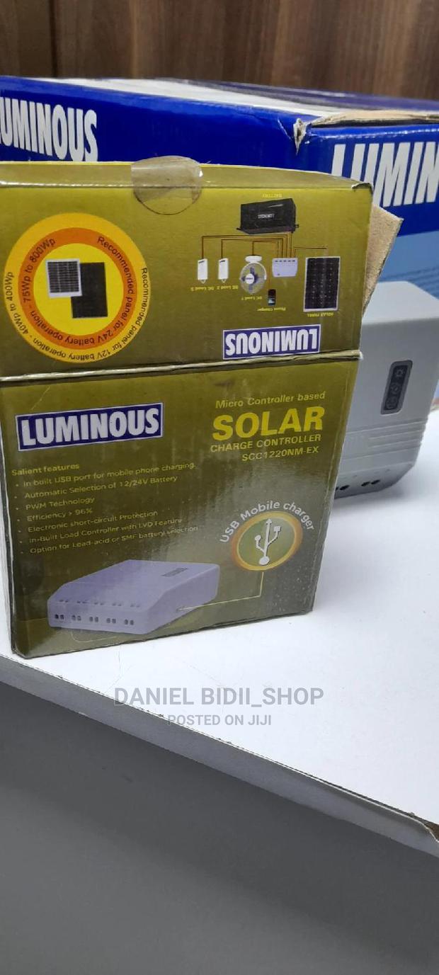 Luminous Solar Charge Controller 20amps - main view