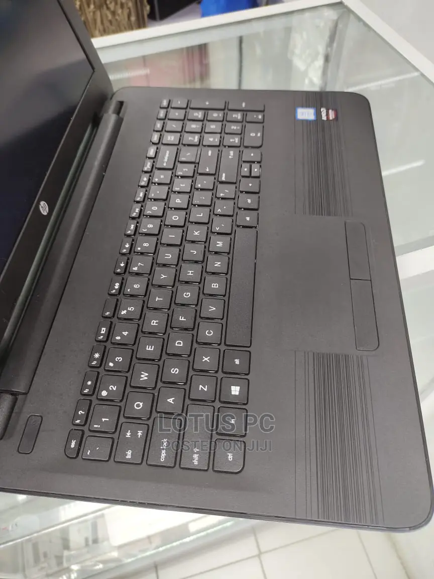 Laptop HP 250 G7 8GB Intel Core I7 HDD 1T