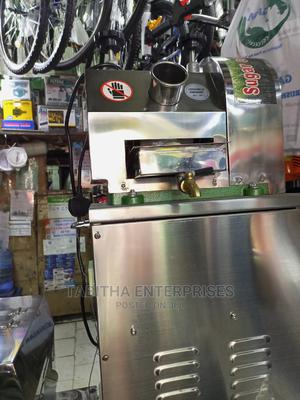 Imported Sugarcane Juicer - thumbnail 4