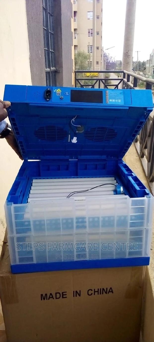 Automatic Solar 128 Incubator - thumbnail 2